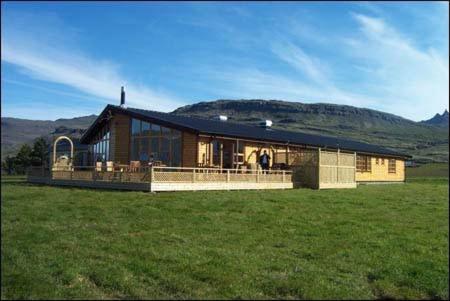 Eyjar Fishing Lodge Breiðdalsvík Exterior foto